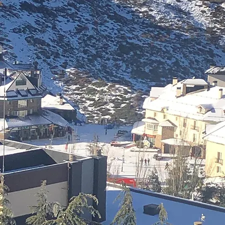 Edificio Primavera Zona Baja Lägenhet